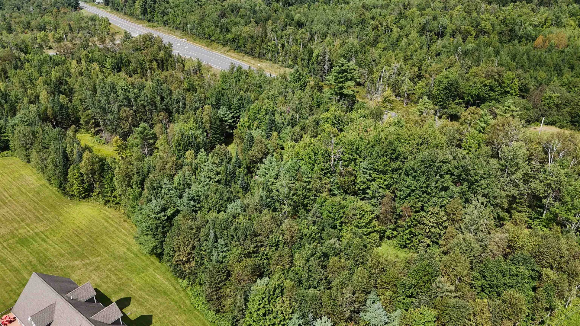 12 Rockwood Avenue Jefferson NH 03583