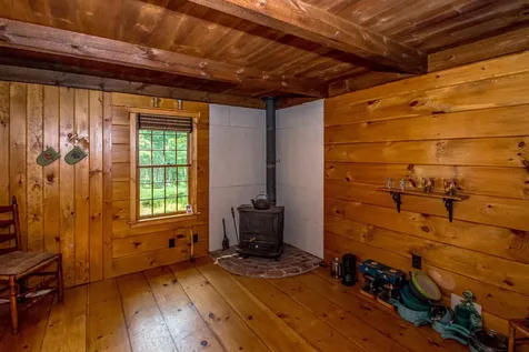 12 Rockwood Avenue Jefferson NH 03583