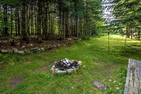 12 Rockwood Avenue Jefferson NH 03583