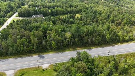 12 Rockwood Avenue Jefferson NH 03583