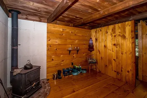 12 Rockwood Avenue Jefferson NH 03583