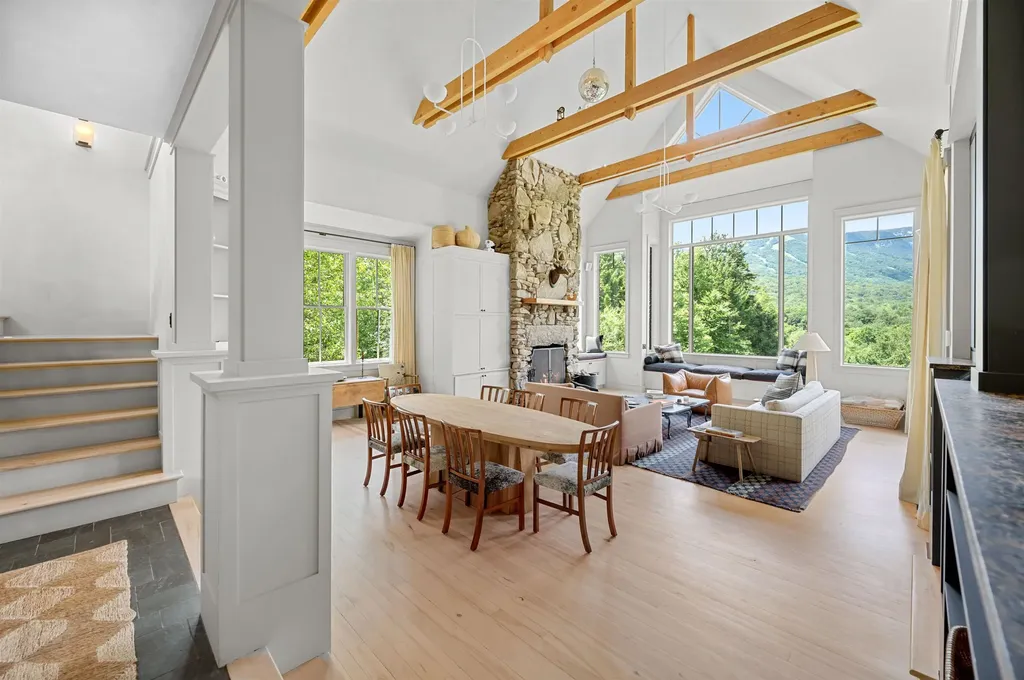 1862 Notchbrook Road Stowe VT 05672