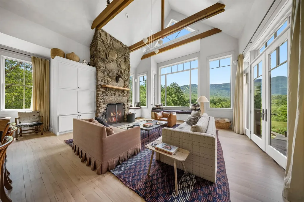 1862 Notchbrook Road Stowe VT 05672