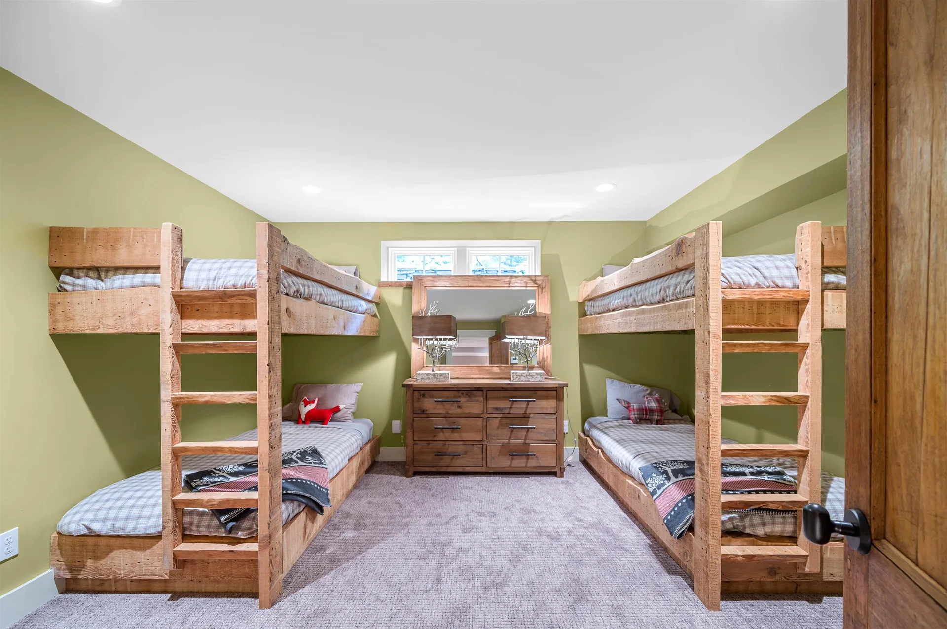 1862 Notchbrook Road Stowe VT 05672