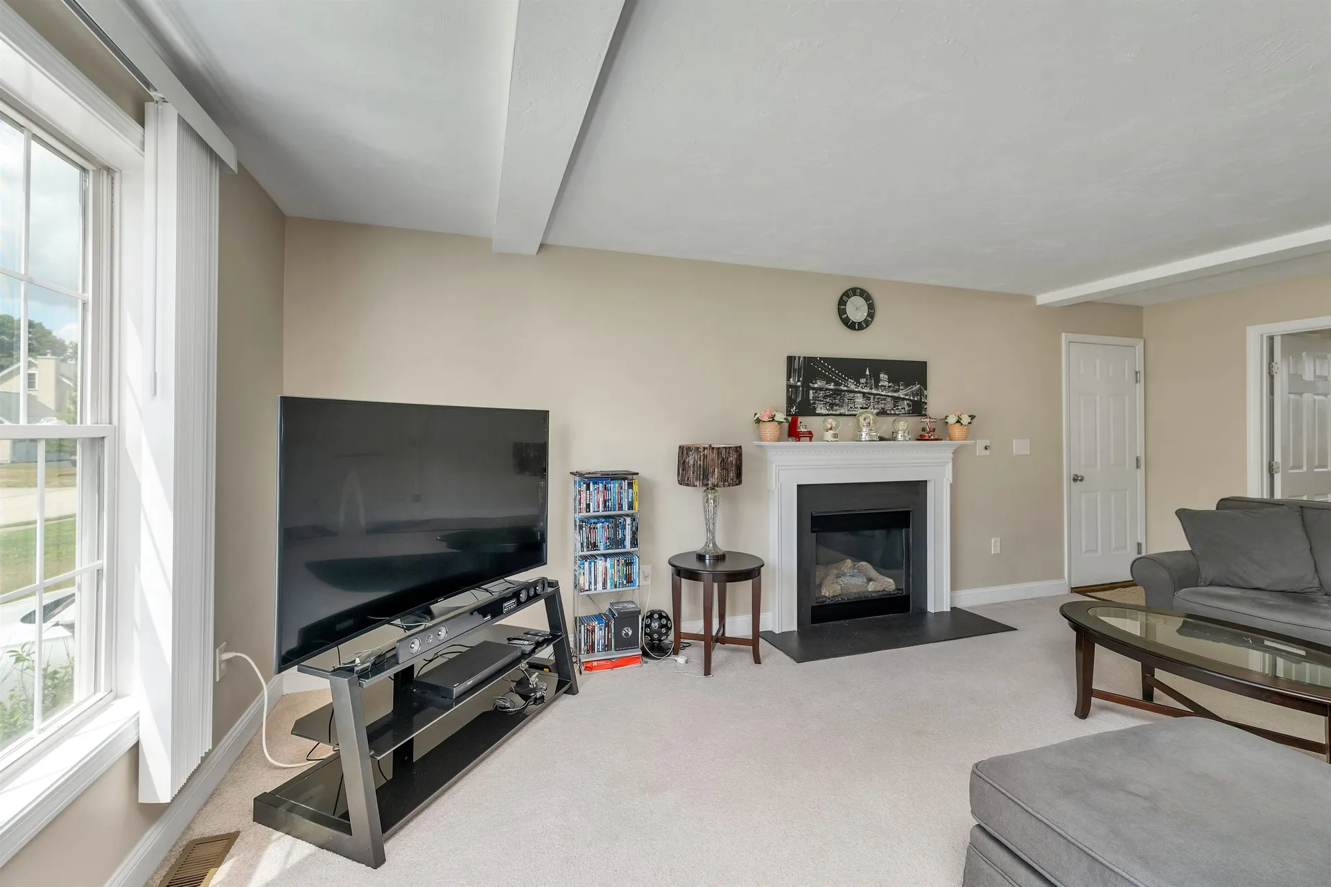 72 Hickory Lane Somersworth NH 03878