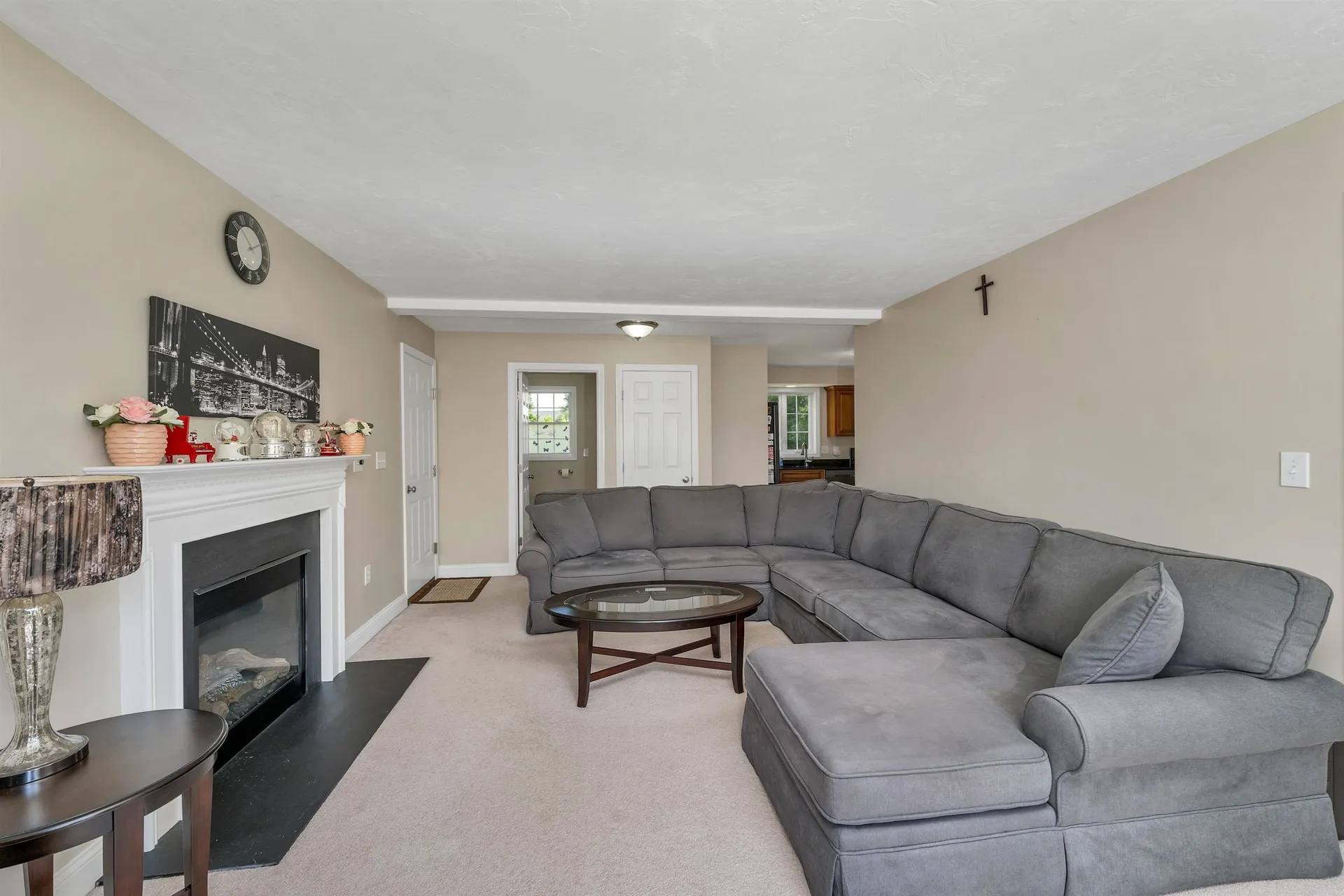 72 Hickory Lane Somersworth NH 03878