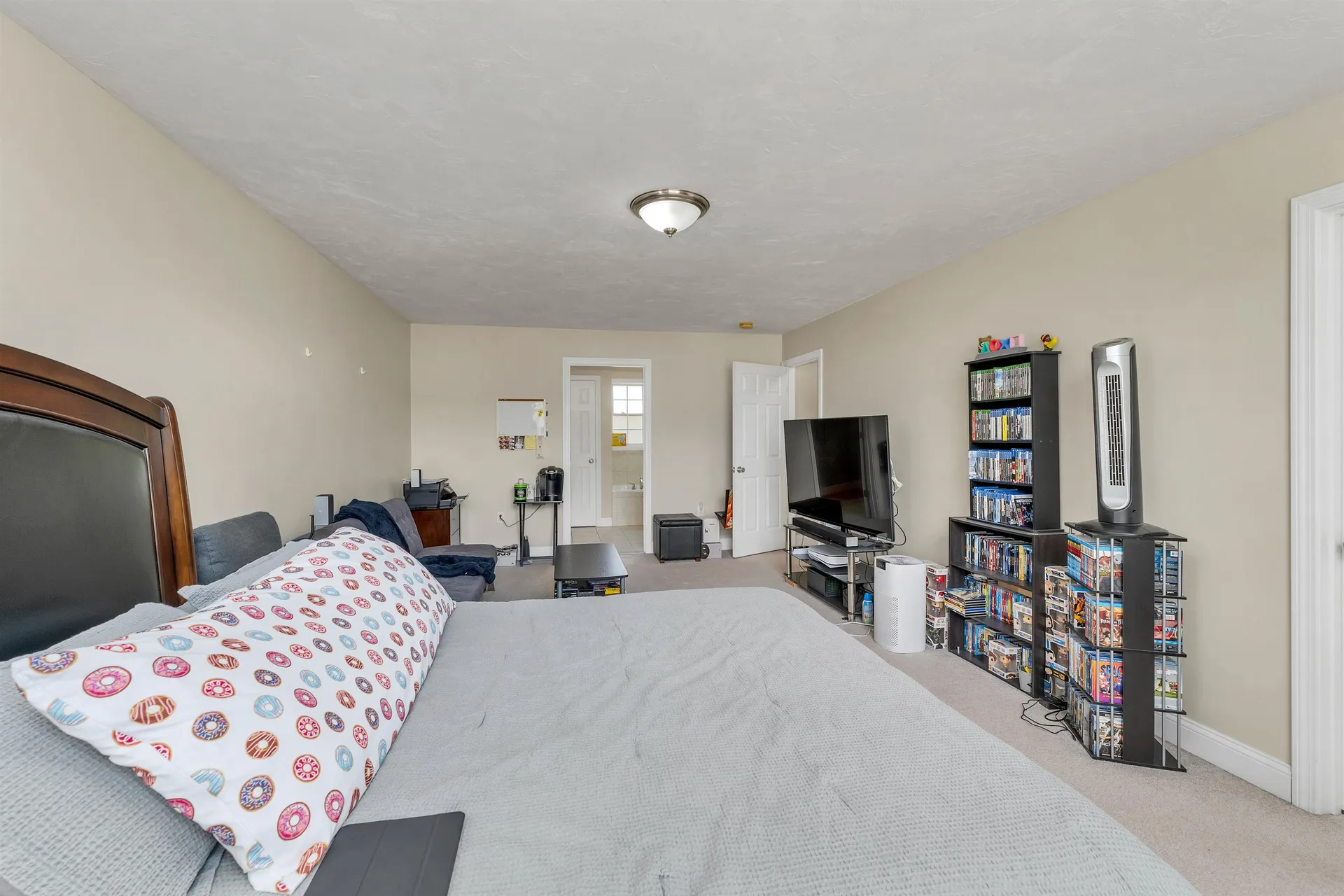 72 Hickory Lane Somersworth NH 03878