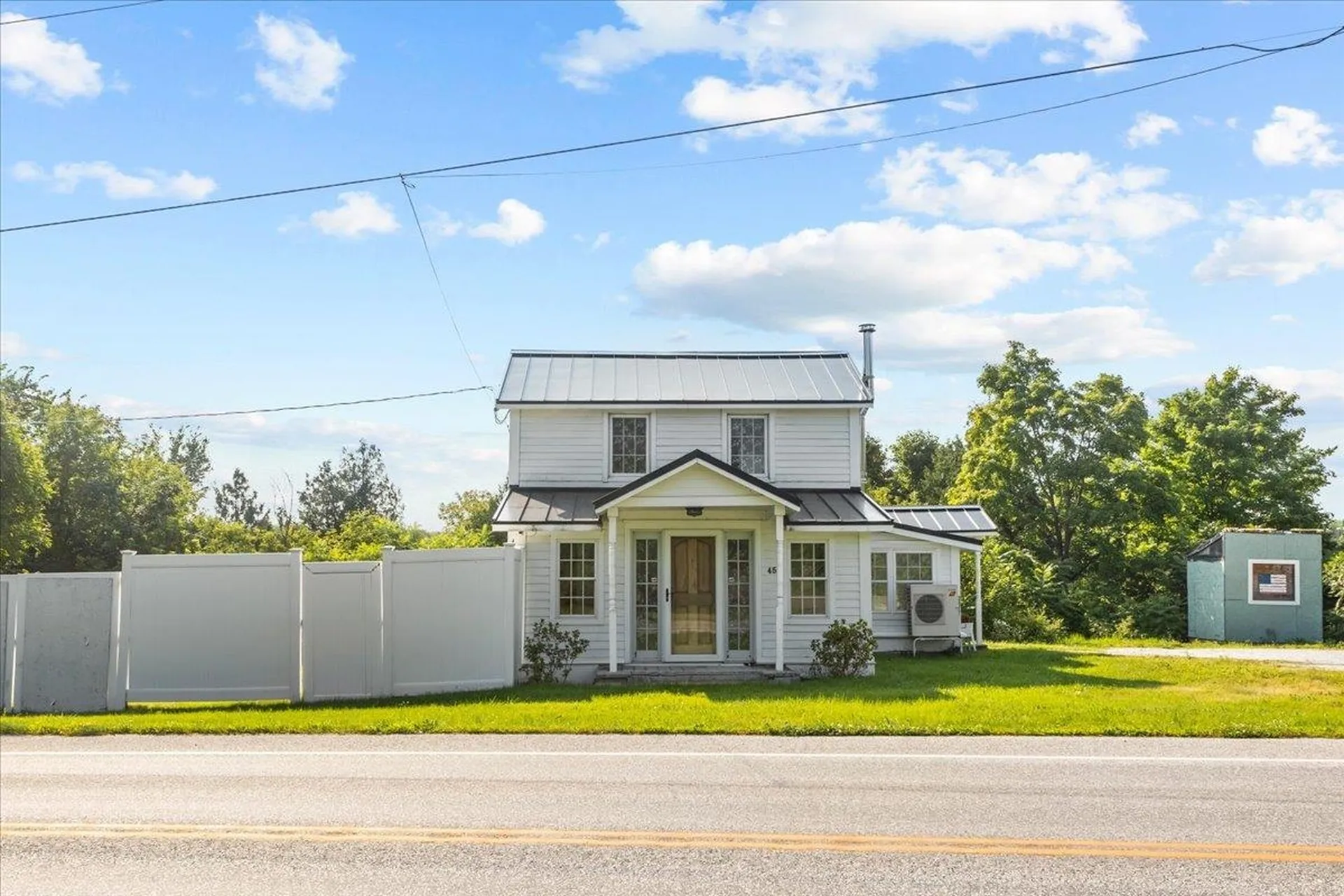 45 Us Route 2 Grand Isle VT 05458