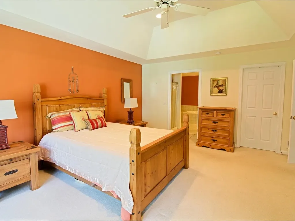 82 Hannahs Place Colchester VT 05446