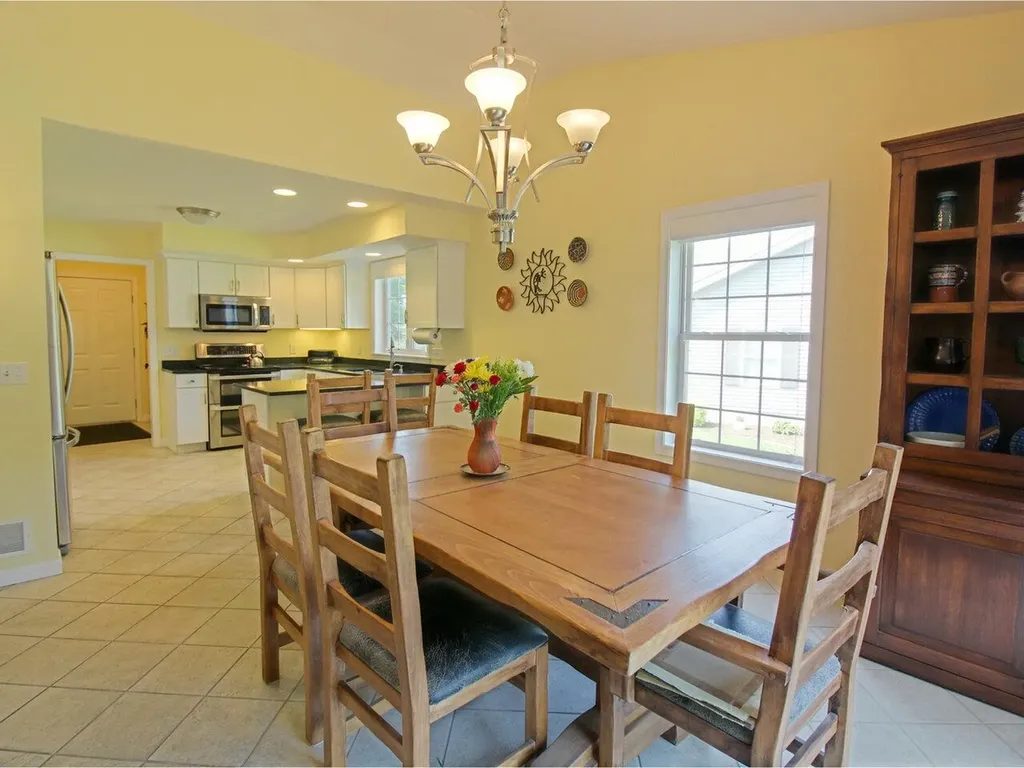 82 Hannahs Place Colchester VT 05446