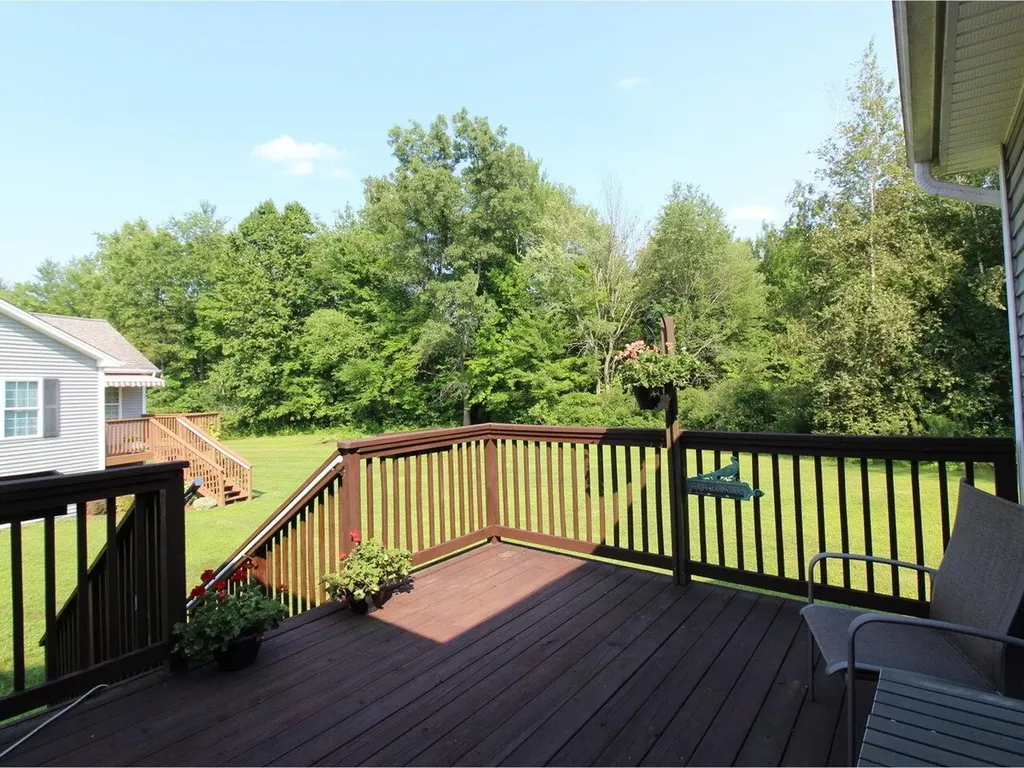 82 Hannahs Place Colchester VT 05446