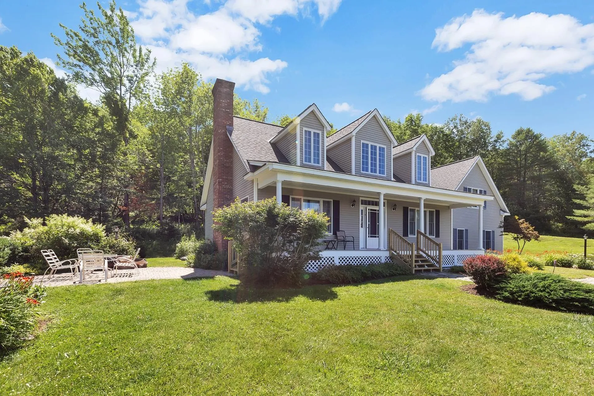 975 South Hill Road Ludlow VT 05149