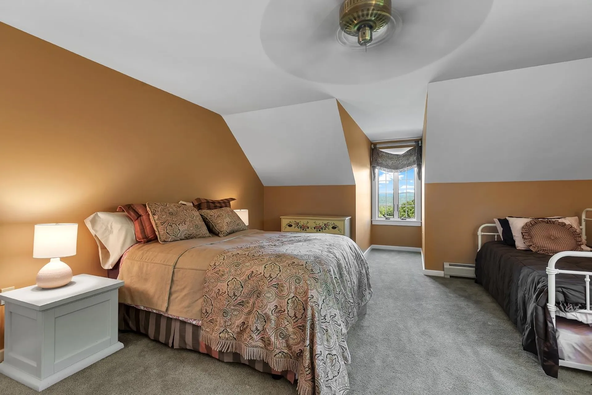 975 South Hill Road Ludlow VT 05149