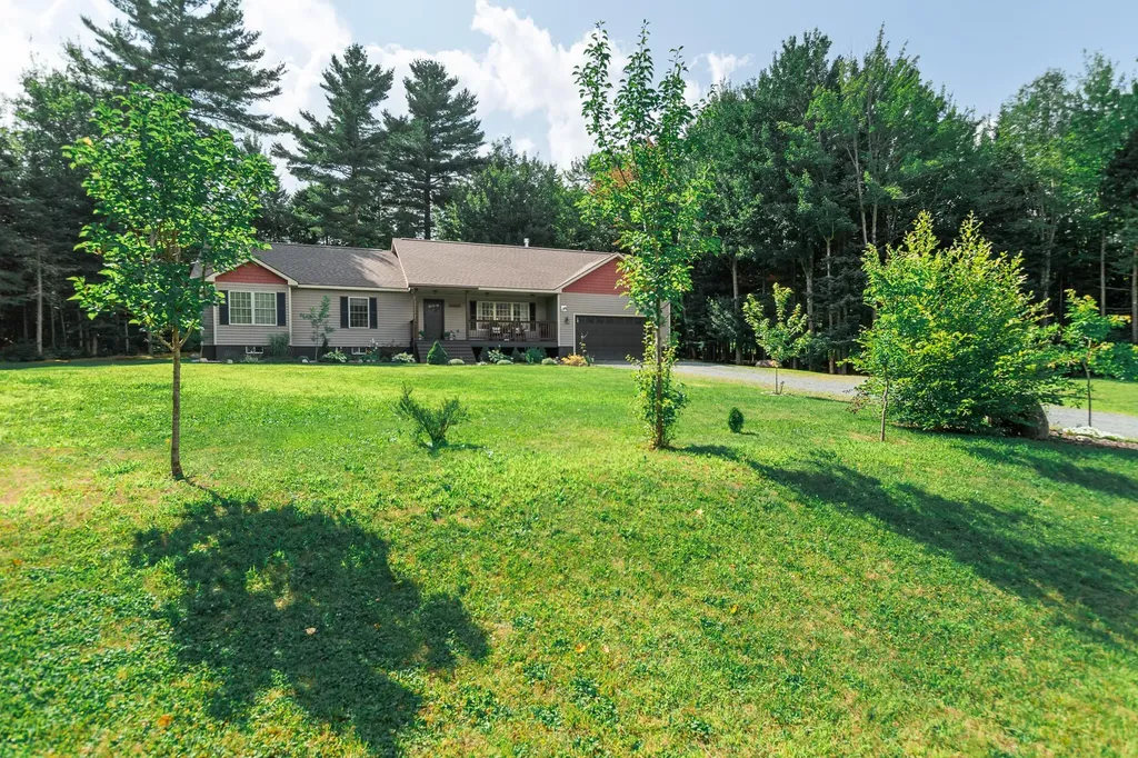 20 Fieldstone Road Gorham NH 03581