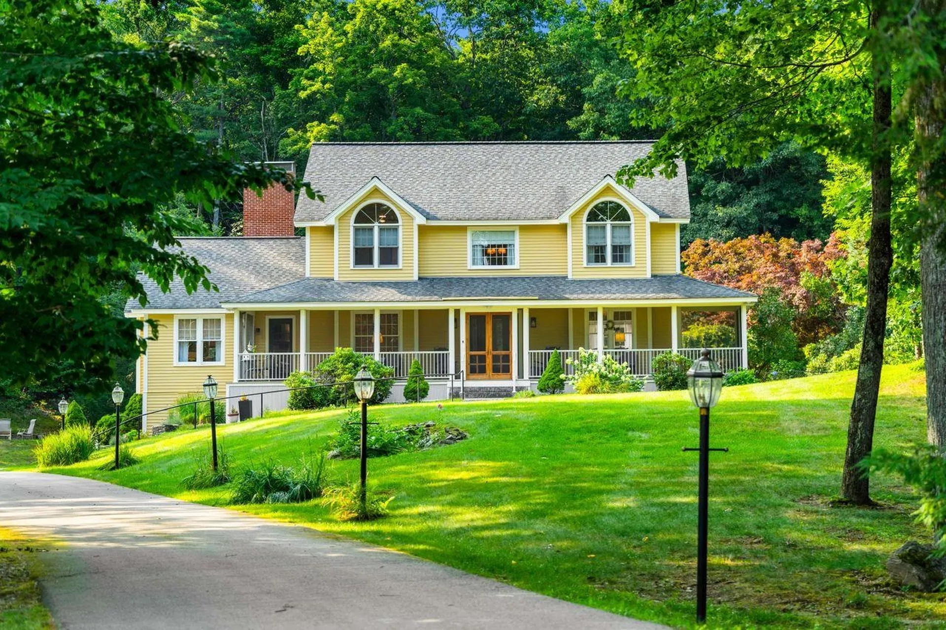 42 Louise Drive Hollis NH 03049