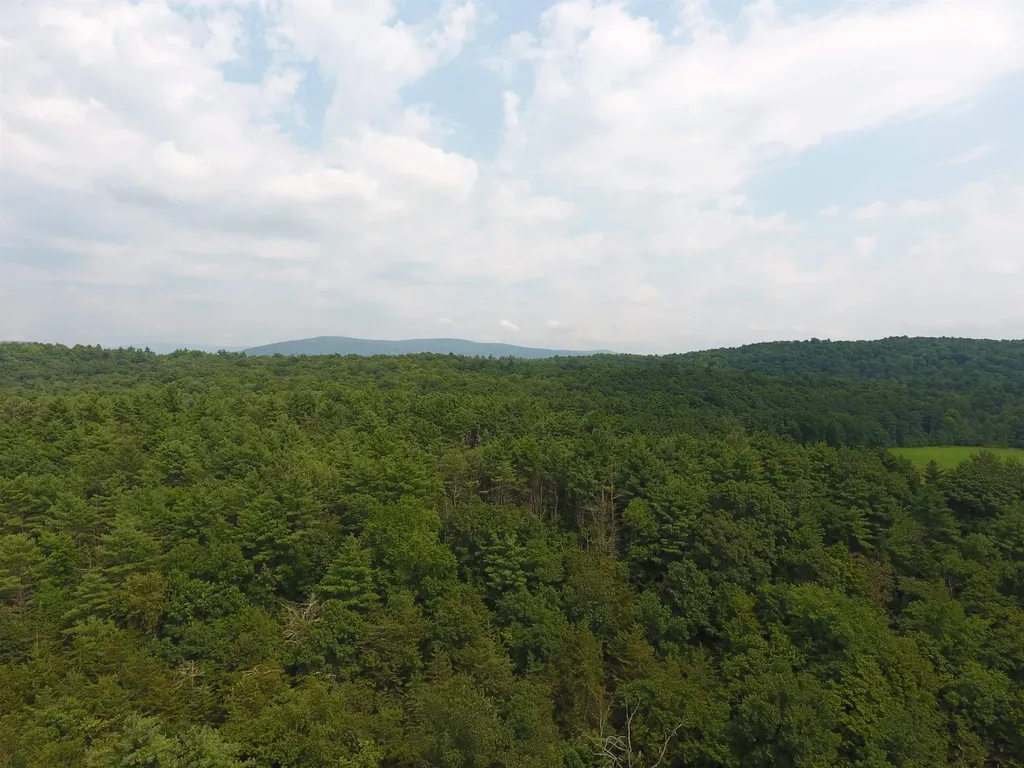 Tbd South Street New Haven VT 05441