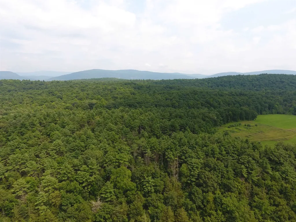 Tbd South Street New Haven VT 05441