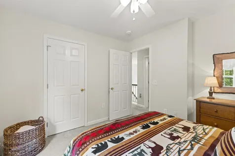 32 Beaver Street Winhall VT 05340