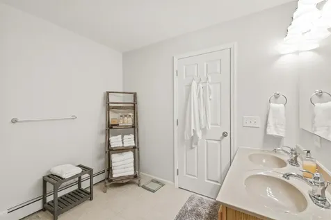 32 Beaver Street Winhall VT 05340