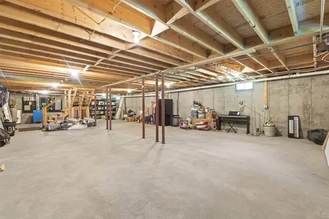 32 Beaver Street Winhall VT 05340