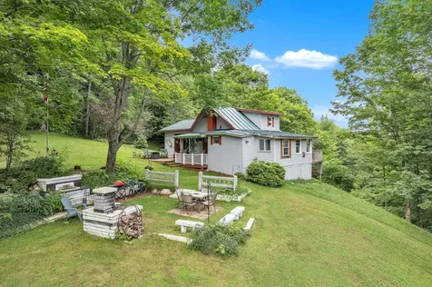 4208 Maplewood Road Corinth VT 05039