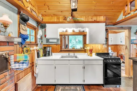 4208 Maplewood Road Corinth VT 05039
