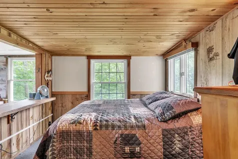 4208 Maplewood Road Corinth VT 05039