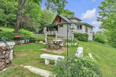 4208 Maplewood Road Corinth VT 05039