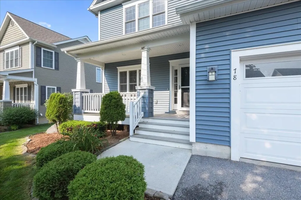78 Sommerfield Avenue South Burlington VT 05403