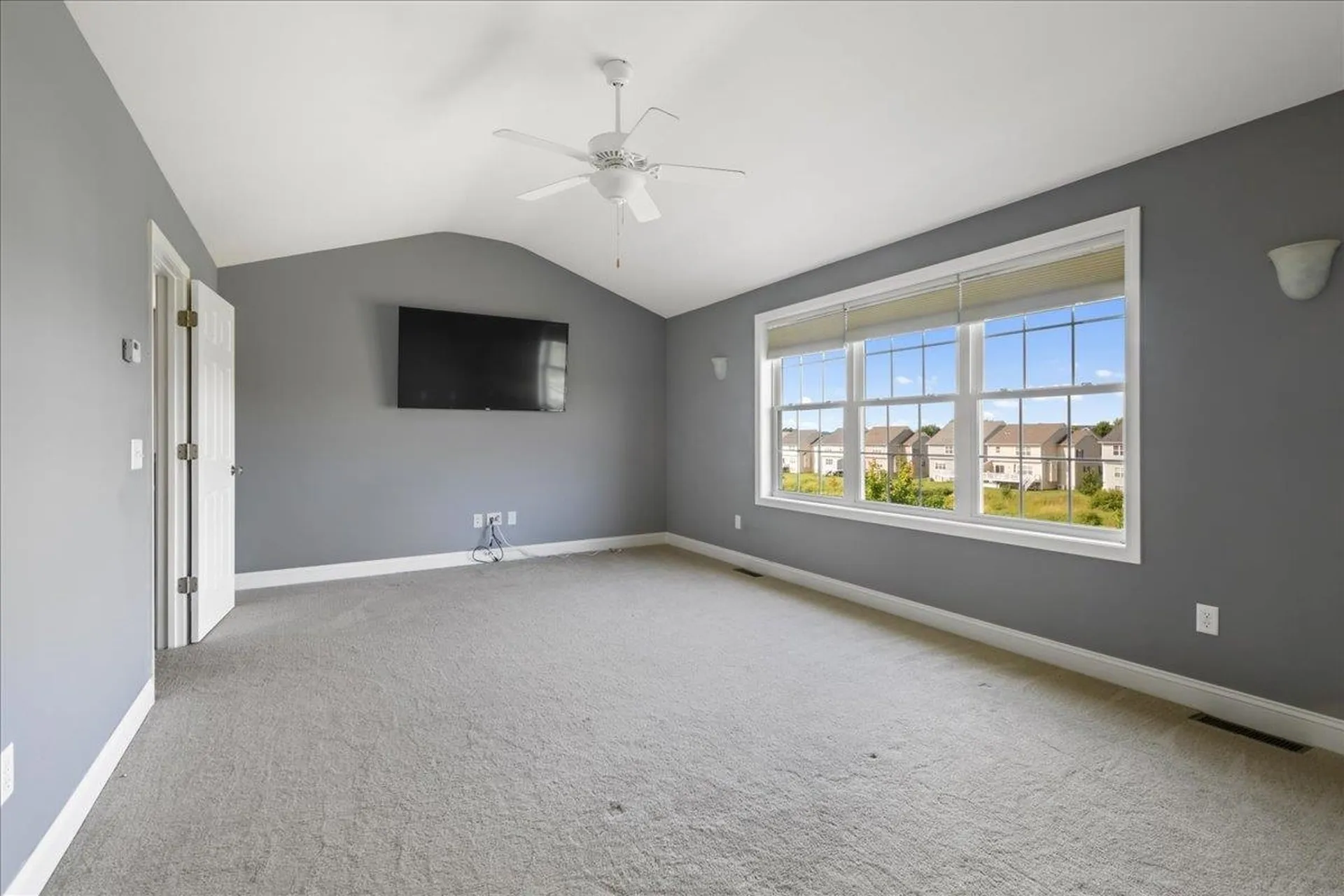 78 Sommerfield Avenue South Burlington VT 05403
