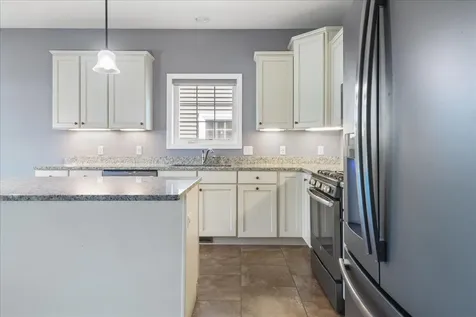 78 Sommerfield Avenue South Burlington VT 05403