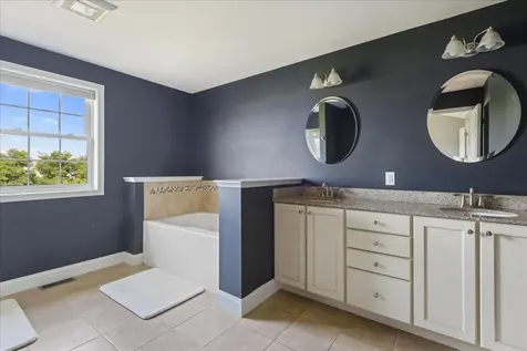 78 Sommerfield Avenue South Burlington VT 05403