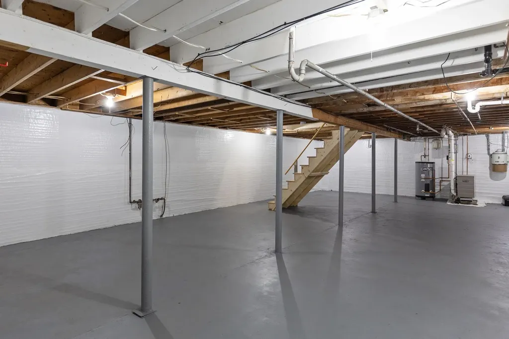 904 Industrial Avenue Williston VT 05495