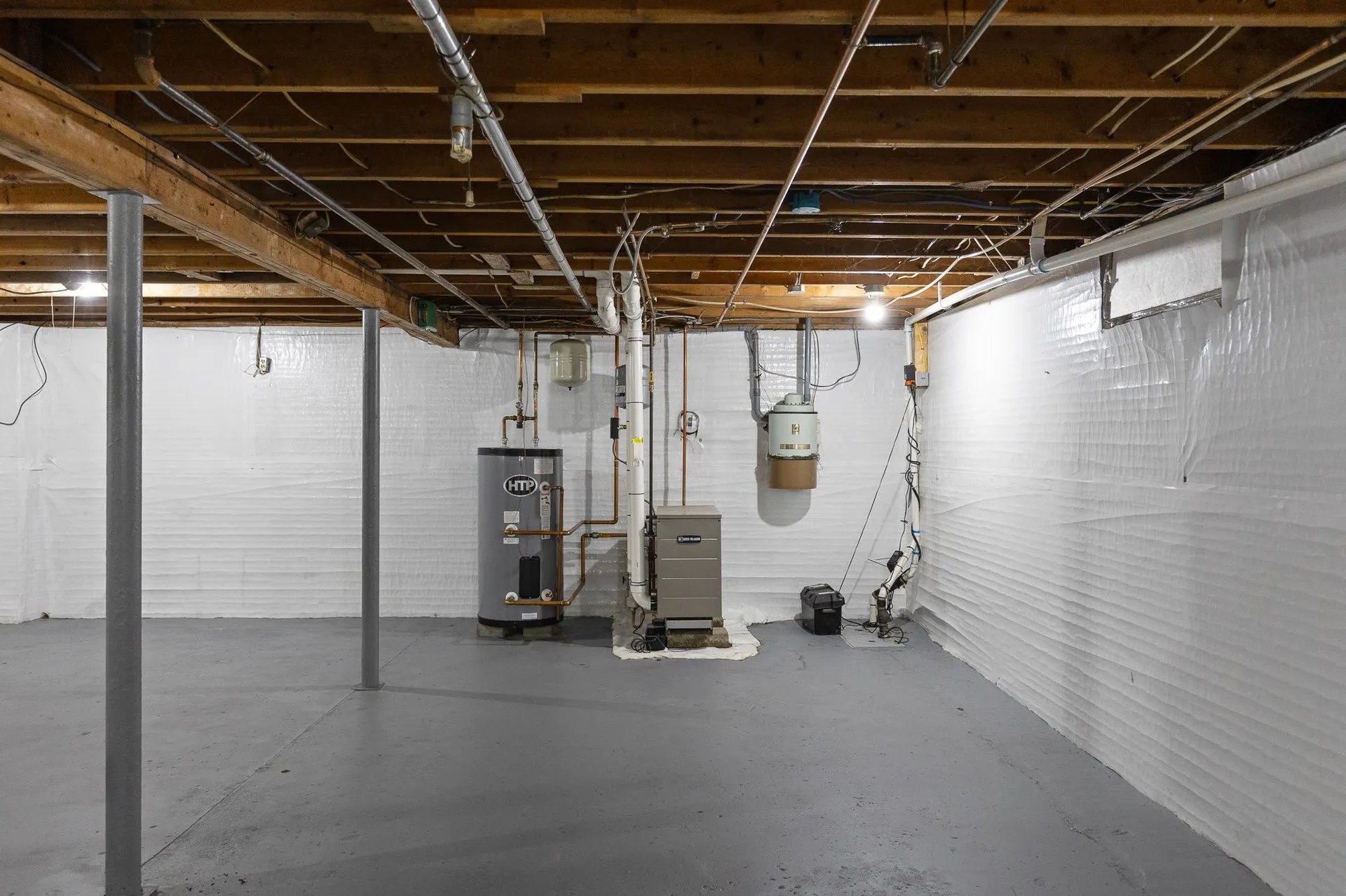 904 Industrial Avenue Williston VT 05495