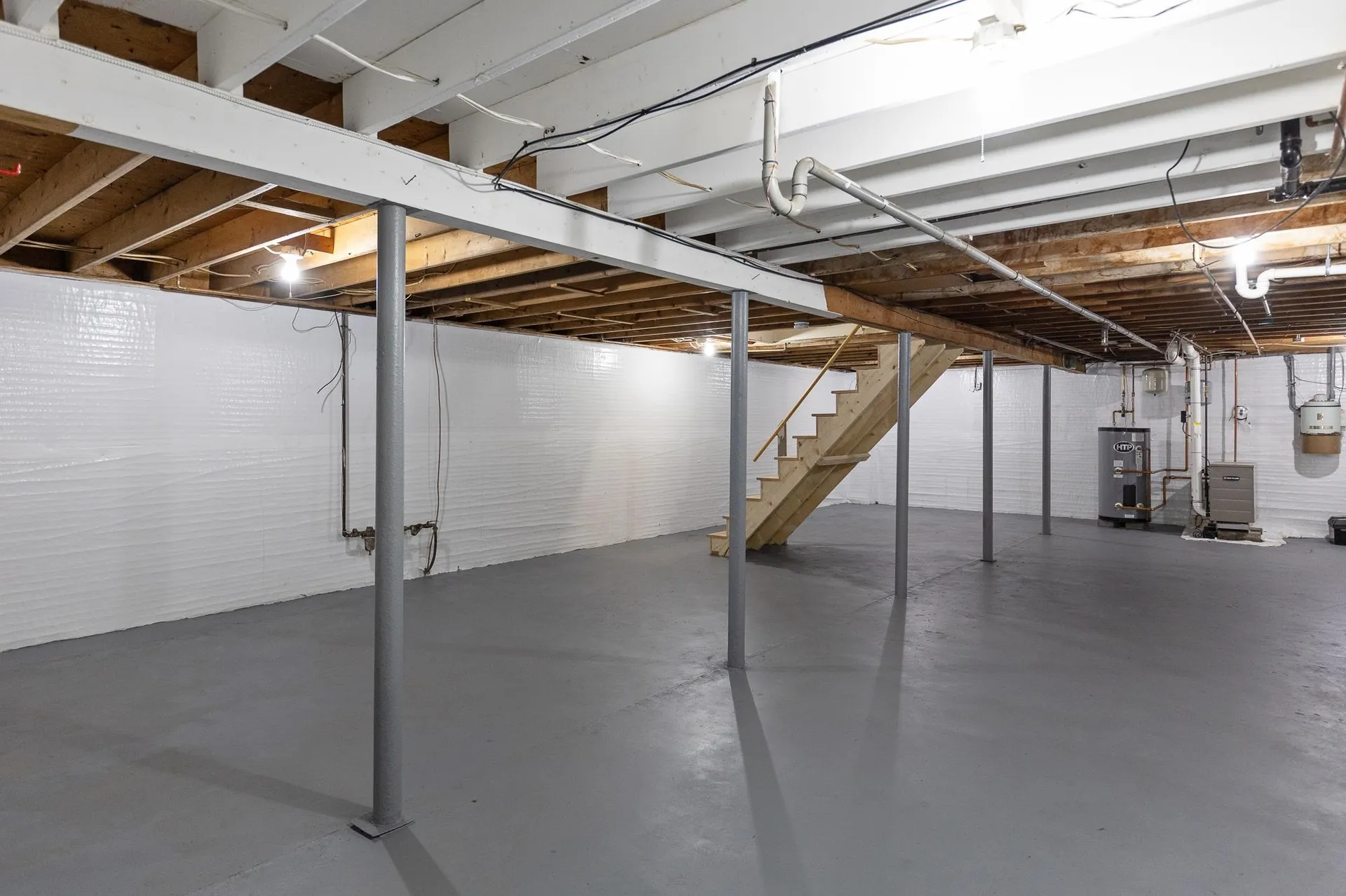 904 Industrial Avenue Williston VT 05495