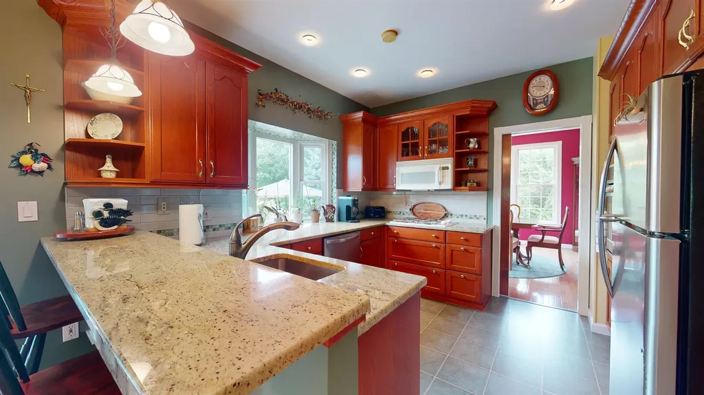 237 Flanders Memorial Road Weare NH 03281