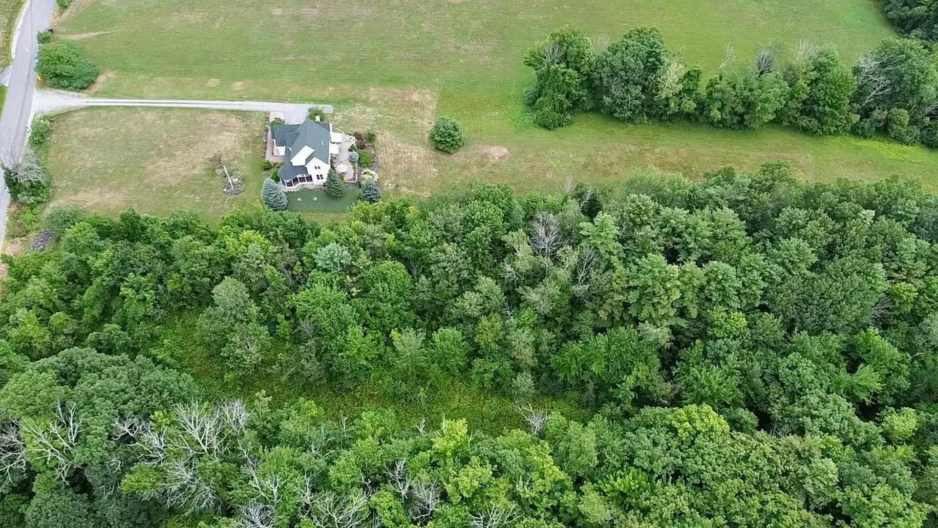 237 Flanders Memorial Road Weare NH 03281