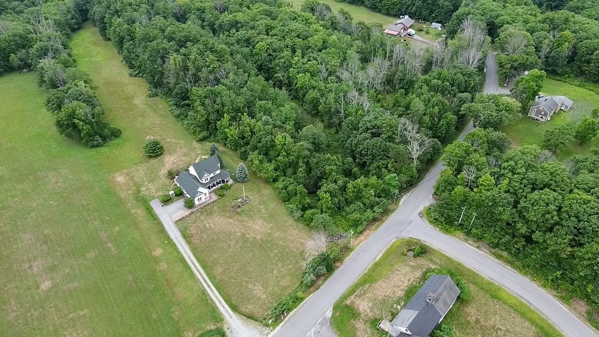 237 Flanders Memorial Road Weare NH 03281