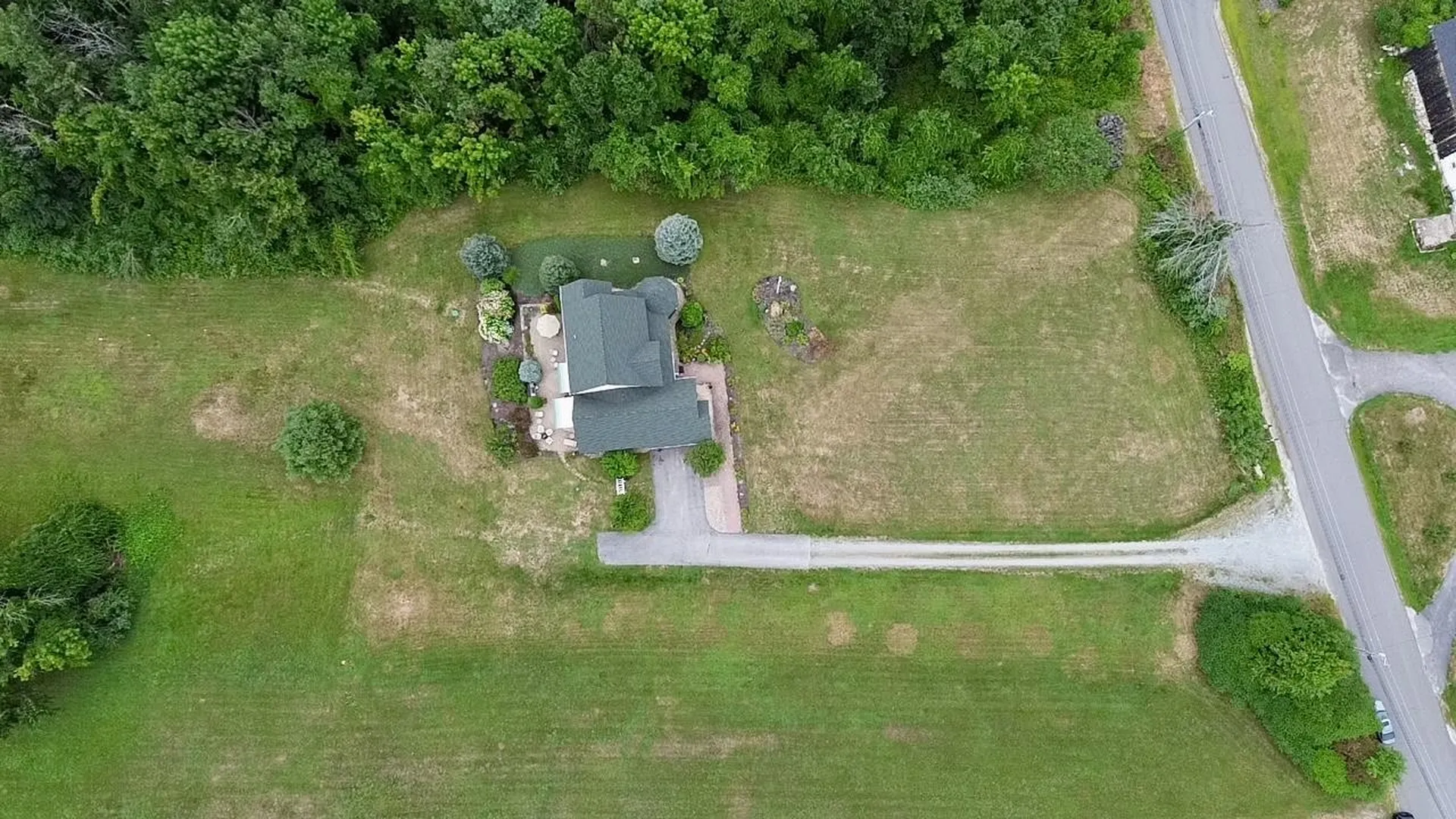 237 Flanders Memorial Road Weare NH 03281