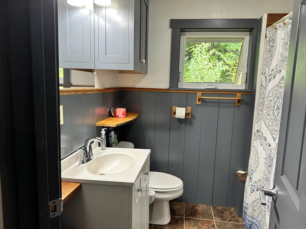 1595 Centerville Road Hyde Park VT 05655