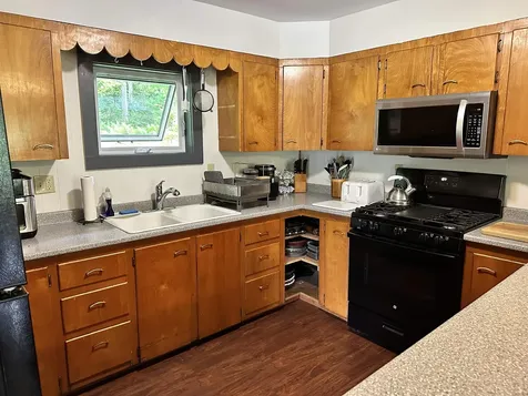 1595 Centerville Road Hyde Park VT 05655