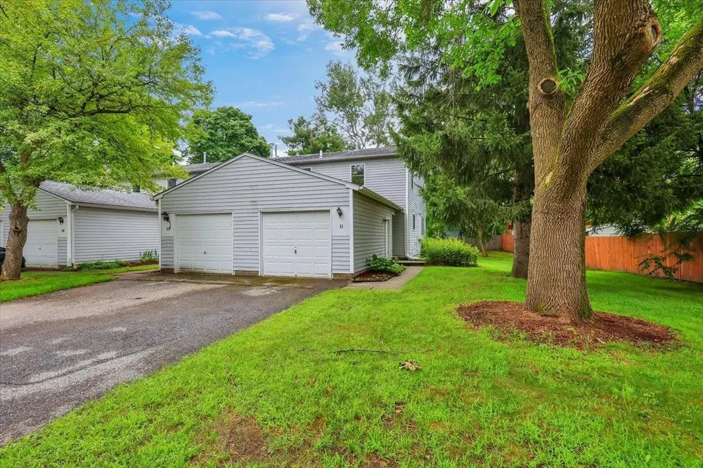 11 Fairmont Place Burlington VT 05408