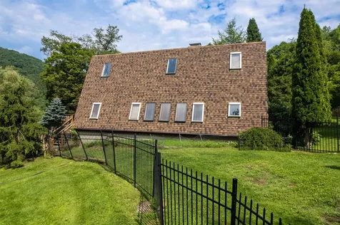 7 Garron Road Middletown Springs VT 05757