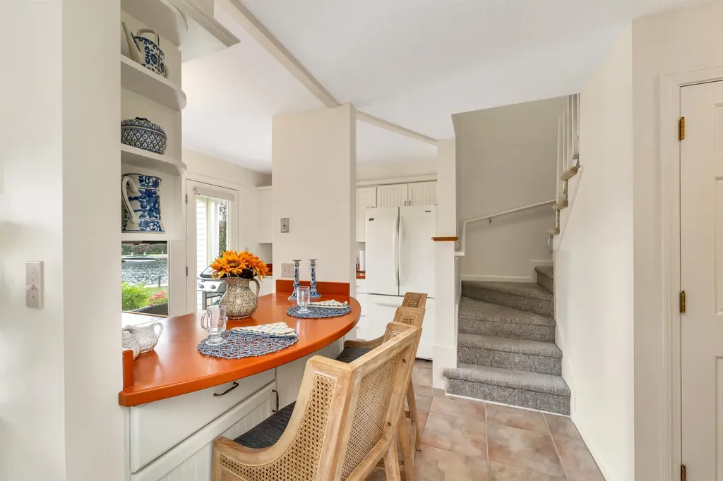 76 Railroad Avenue Wolfeboro NH 03894