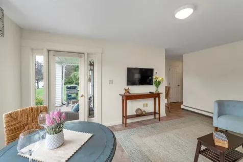 76 Railroad Avenue Wolfeboro NH 03894