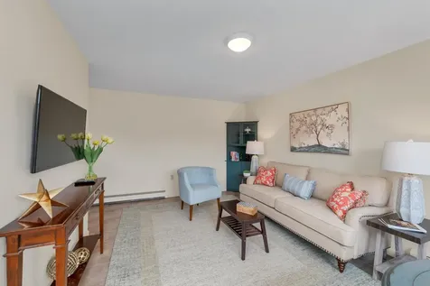 76 Railroad Avenue Wolfeboro NH 03894