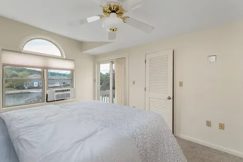 76 Railroad Avenue Wolfeboro NH 03894