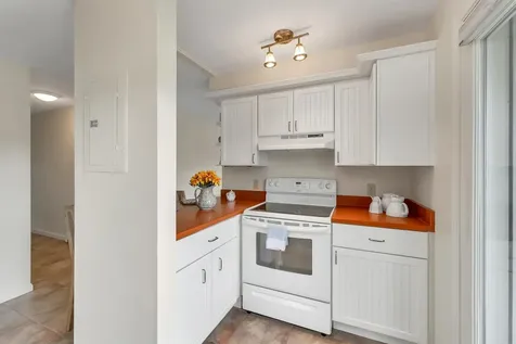 76 Railroad Avenue Wolfeboro NH 03894