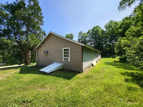 598 Old Bristol Road New Hampton NH 03256