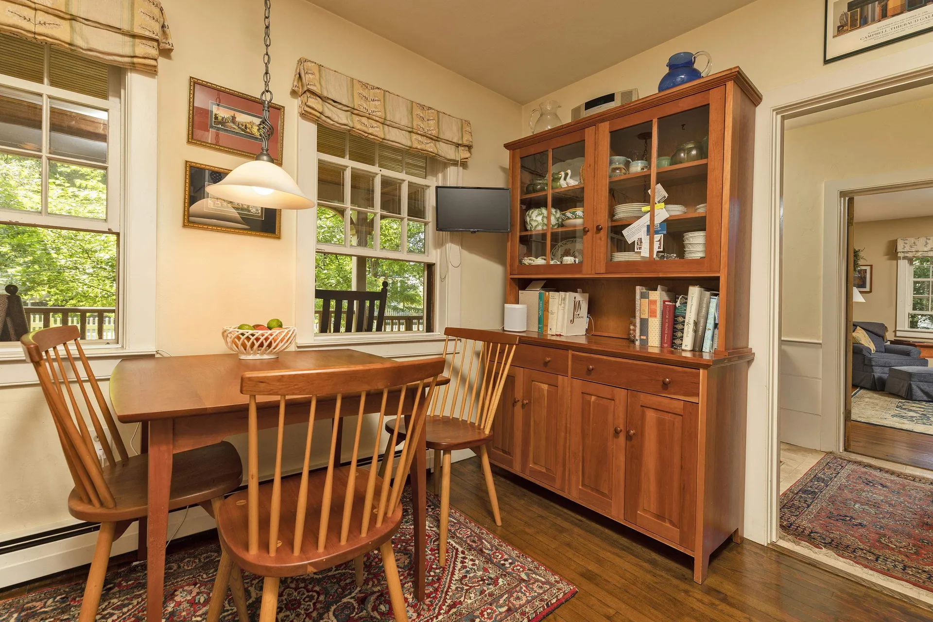 13 Maple Street Hanover NH 03755